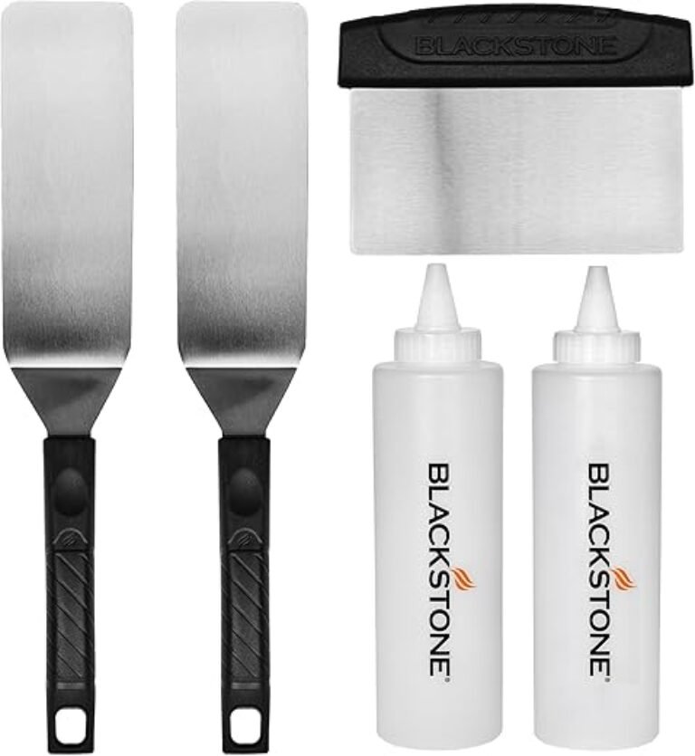 Blackstone 1542 5-Piece Professional Griddle Accessory Toolkit with 2 Squeeze Bottles, 2 Spatulas, and 1 Scraper