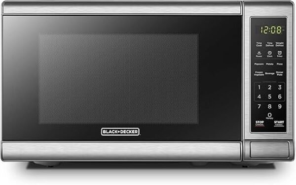 BLACK+DECKER EM720CB7 Digital Microwave Oven with Turntable Push-Button Door, Child Safety Lock, 700W, Stainless Steel, 0.7 Cu.ft